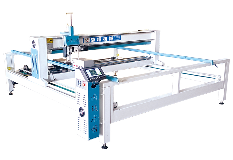 DF-5S伺服全移動電腦絎縫機