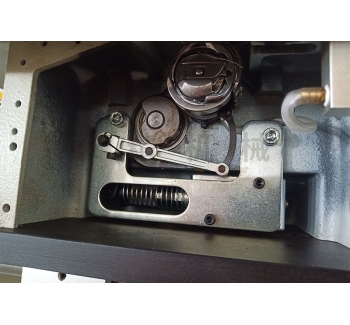 DF-8T電腦絎縫機(jī)